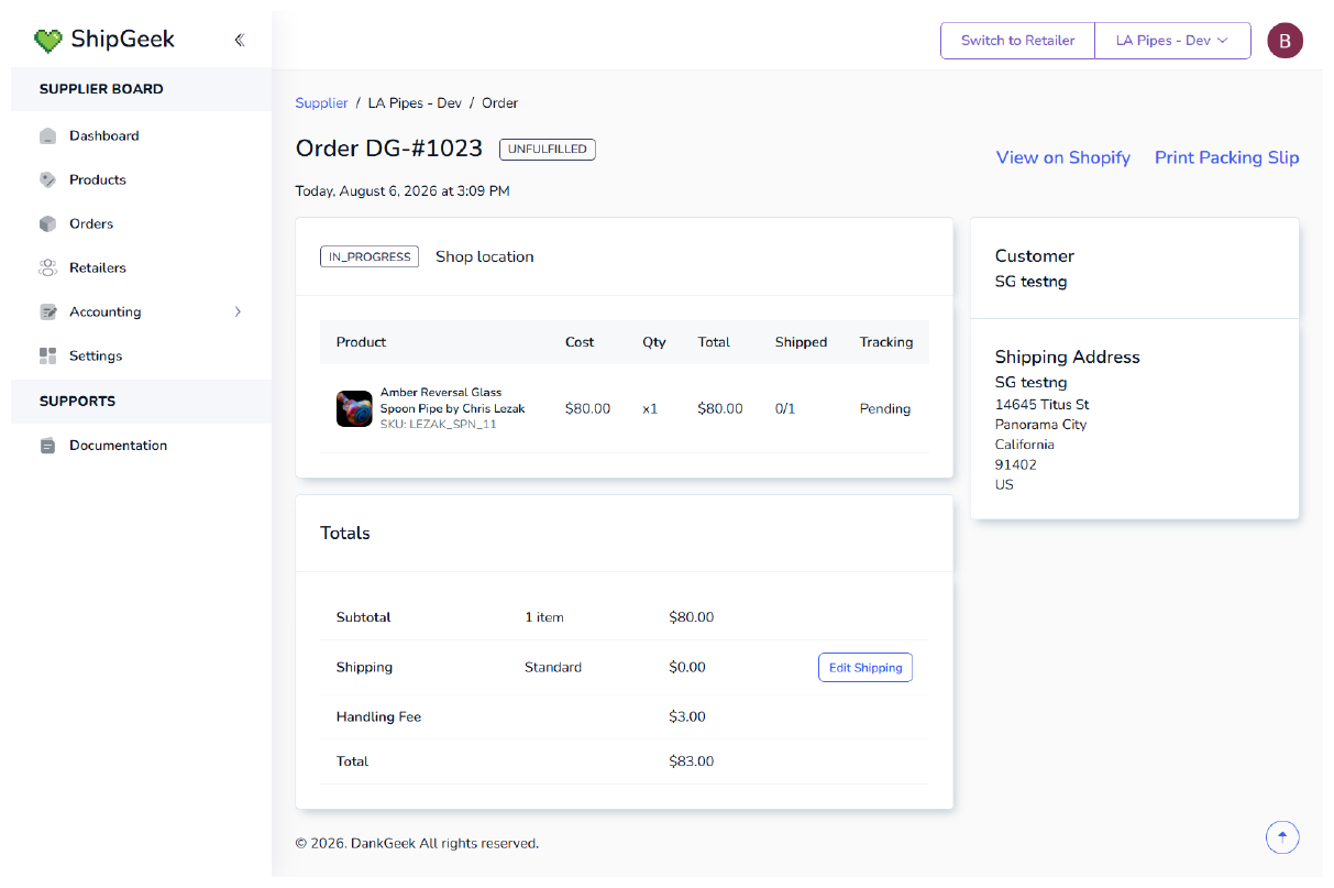 Order detail page for an unfulfilled order showing product line items, totals, customer info, and shipping address